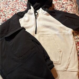 Boys small hoodie and pants size